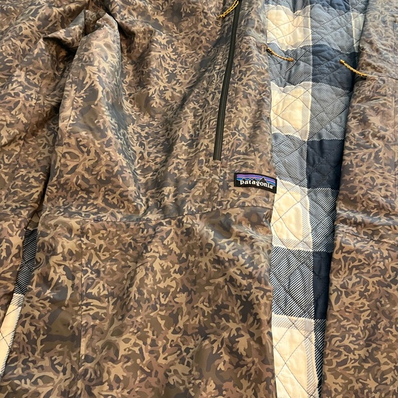 Patagonia Camouflage Snow/Ski Pants with Olive Tones - Picture 6 of 9